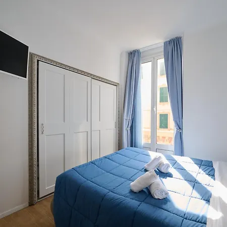 Sole Lägenhet Albisola Superiore